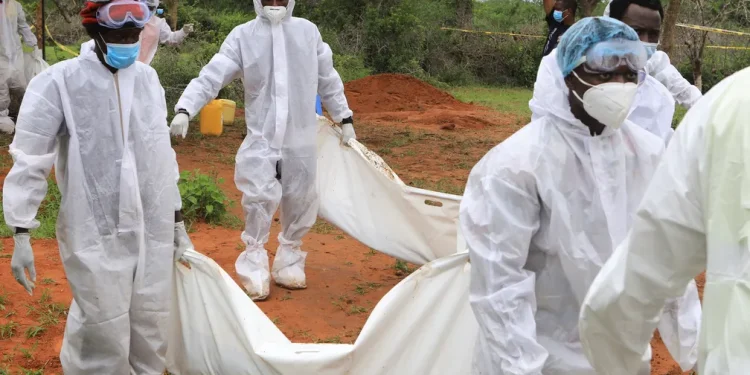 58 pessoas morreram após seguirem seita que pregava jejum no Quênia