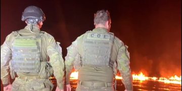 Policiais apreendem mais 900 kg de entorpecente e fuzil no Rio Solimões