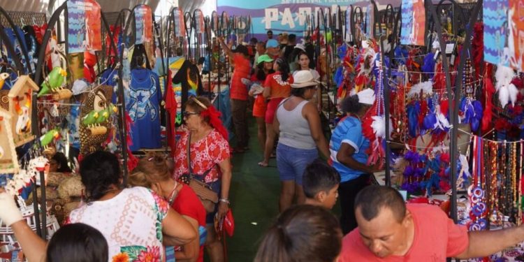 Parintins 2023: Mostra de Artesanato e Economia Solidária e Feira de Artesanato Indígena geram receita de mais de R$ 1 milhão para artesãos