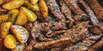 Bife no Alho Com Batata na Frigideira