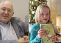 Vizinho deixa 14 anos de presentes de Natal para menina