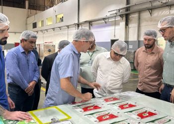Suframa visita indústria de embalagens do PIM