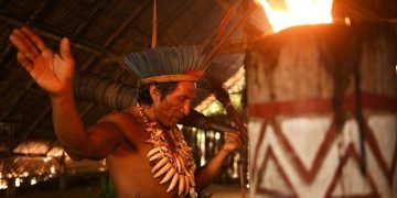 Comunidades indígenas no Amazonas oferecem experiência turística única