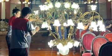 Teatro Amazonas passa por serviços de manutenção, conservação e restauro