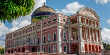 Teatro Amazonas retoma programação e anuncia datas de espetáculos para fevereiro