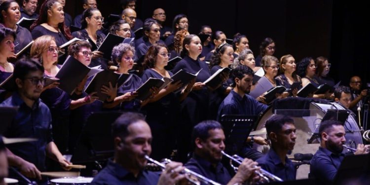 Teatro Amazonas: Temporada dos Corpos Artísticos e atrações para o feriado do Dia do Trabalhador