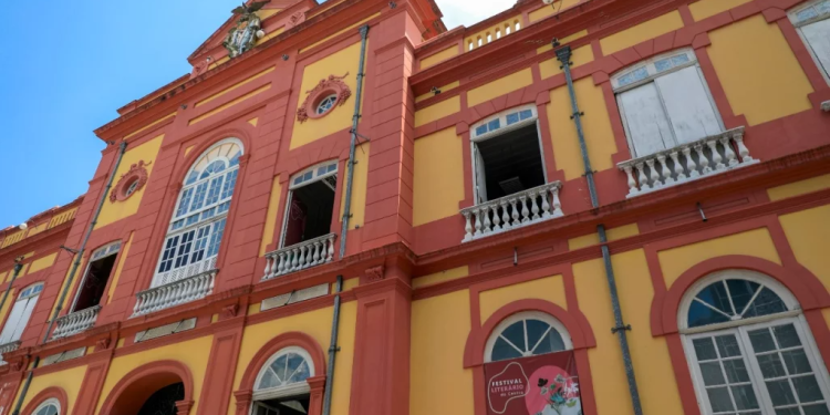 Dia do Escritor Amazonense marca a programação do fim de semana nos espaços culturais
