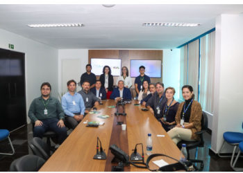 Amazonas recebe representante dos EUA para fortalecer parcerias estratégicas