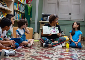 Festival de Férias movimenta a Biblioteca Pública do Amazonas com rodas de leitura e visitas guiadas
