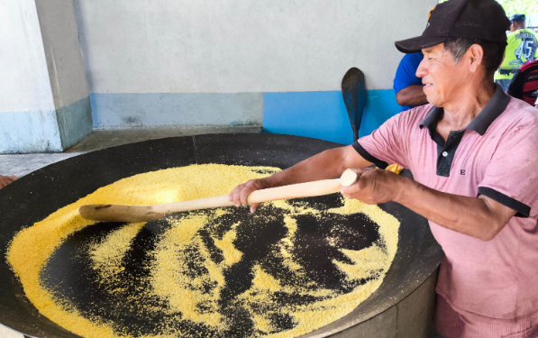 Em Tonantins e Borba, curso de produção de farinha de mandioca do Idam beneficia agricultores familiares