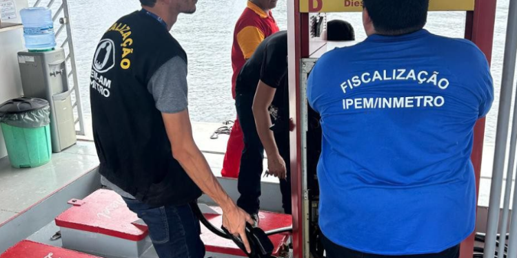 Festival de Parintins 2025 Ipem AM leva serviços e orientações ao município