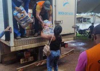 Governo do Amazonas divulga boletim sobre a cheia no estado, nesta terça-feira