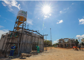 Obras de saneamento básico do Prosai Parintins avançam para levar água potável e esgoto para a população do município