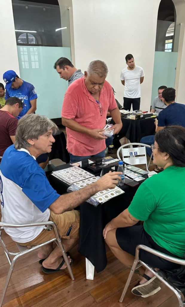 Colecionismo e história Museu de Numismática reúne colecionadores de moedas em exposição gratuita no domingo