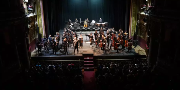Festival Amazônico de Músicas e Artes reúne orquestras e dança em espetáculo que exalta a força simbólica da Amazônia