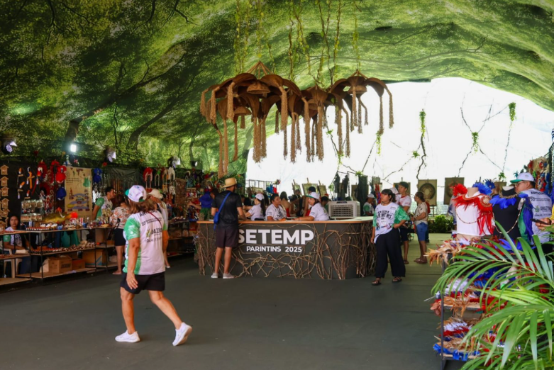 Festival de Parintins 2025 Artesãos e empreendedores solidários recebem estandes na Mostra de Artesanato e Economia Solidária