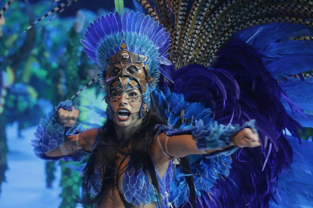 Festival de Parintins 2025 Caprichoso abre a terceira noite reverenciando a retomada dos povos originários