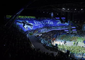 Caprichoso abre a terceira noite reverenciando a retomada dos povos originários