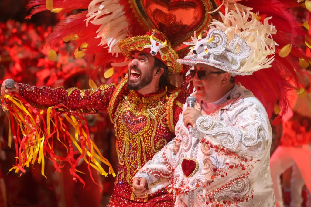 Garantido encerra apresentações do festival exaltando a cultura brasileira