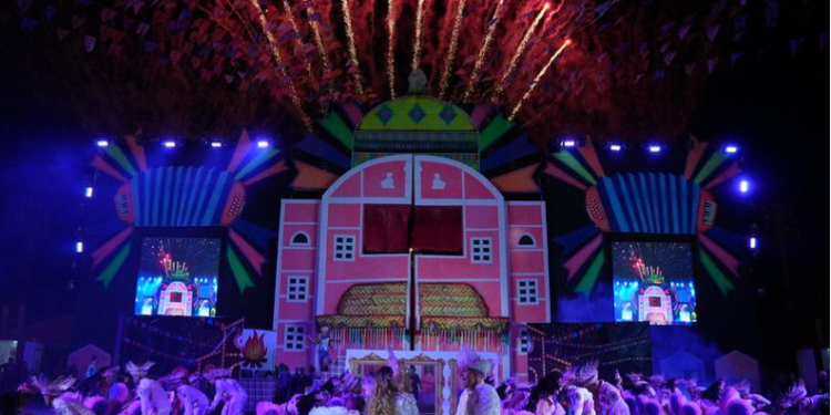 Dança nacional, quadrilhas, muita cultura e emoção marcam o encerramento do Festival Folclórico do Amazonas no Centro Cultural Povos da Amazônia