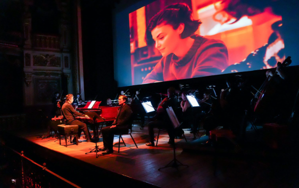 Orquestra de Câmara do Amazonas proporciona experiência sensorial em concerto