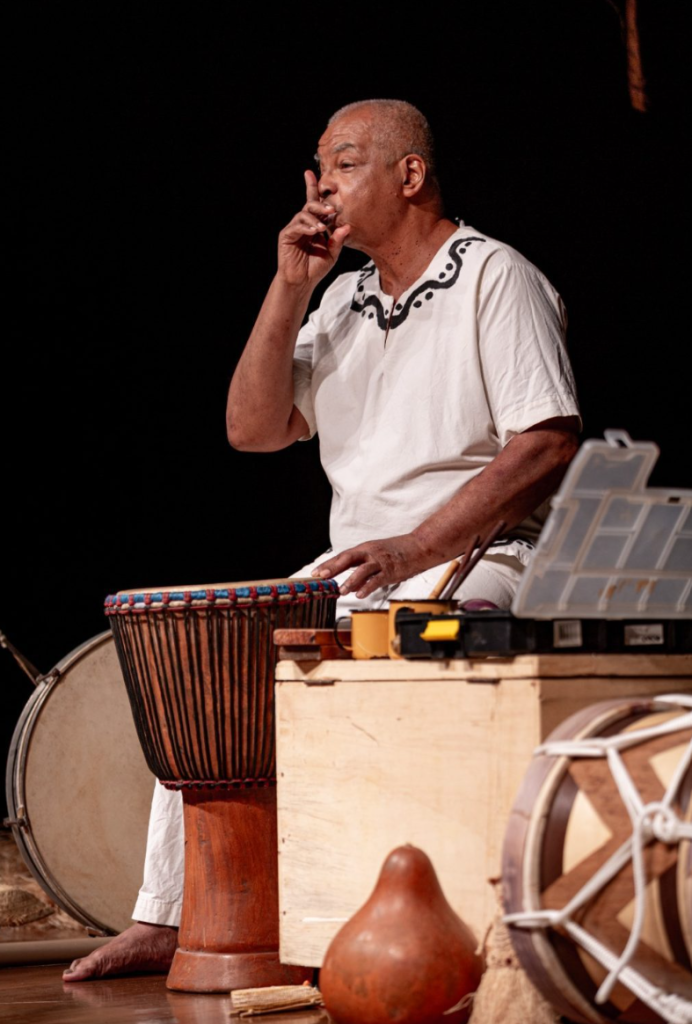 ‘Gotas de Saberes’ leva espetáculo infantil indígena ao Teatro da Instalação