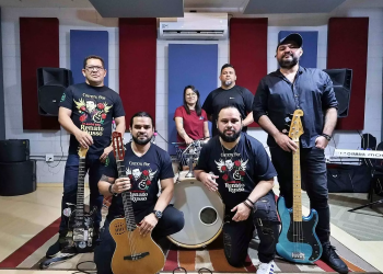 Show gratuito homenageia Renato Russo com clássicos da Legião Urbana no Largo de São Sebastião