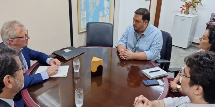 Suframa recebe embaixador da Bélgica para tratar de oportunidades bilaterais e Zona Franca de Manaus