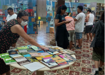 Biblioteca Pública do Amazonas promove a última edição da Troca de Livros e Gibis do ano, neste domingo