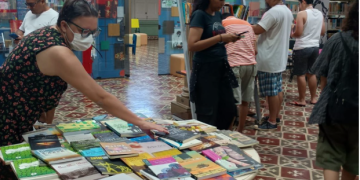 Biblioteca Pública do Amazonas promove a última edição da Troca de Livros e Gibis do ano, neste domingo