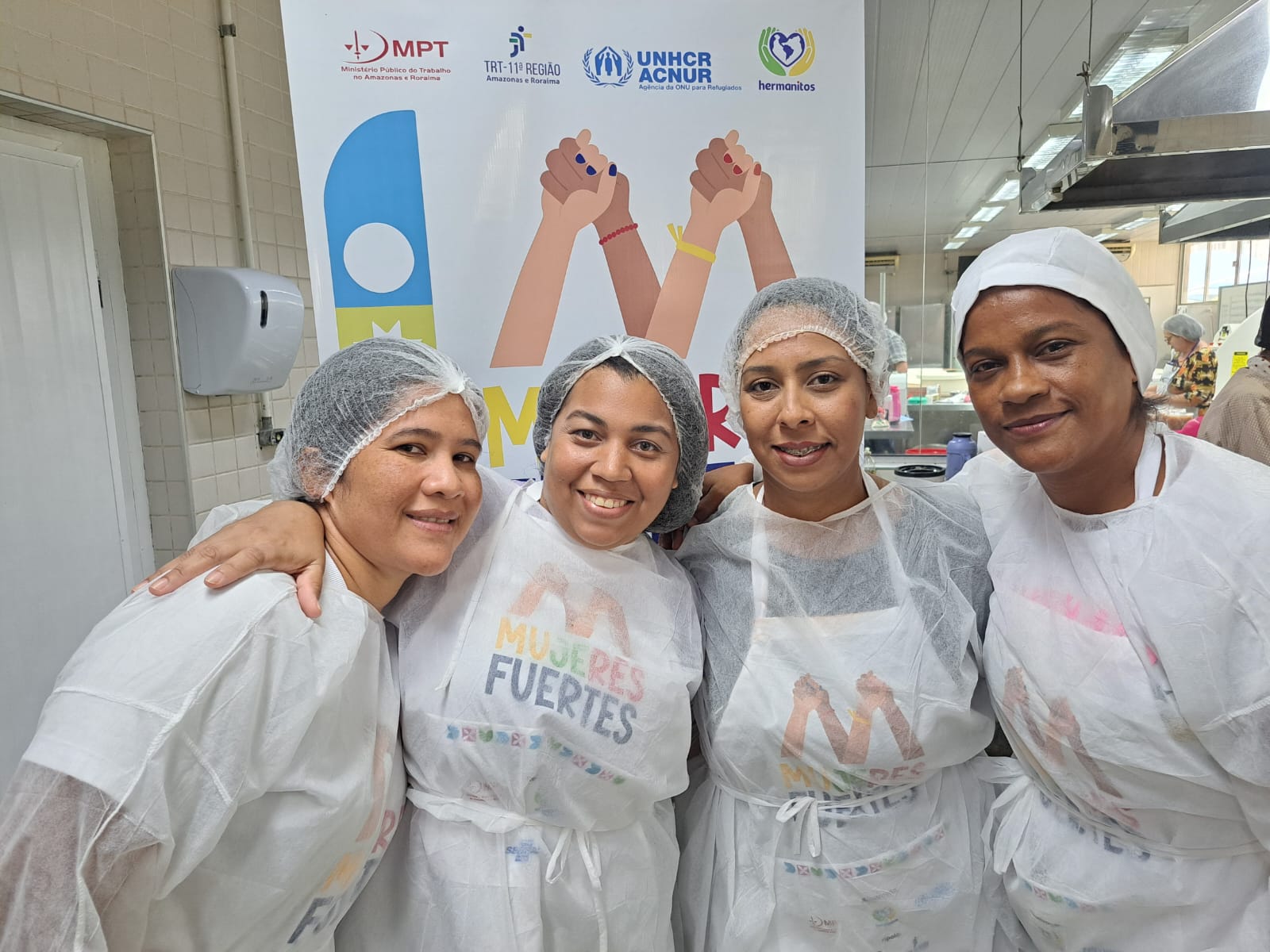 Projeto capacita 200 mulheres refugiadas e migrantes em 2025 com foco no empreendedorismo gastronômic 
