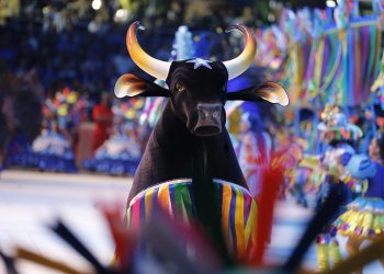 Caprichoso encerra Festival de Parintins 2026 com espetáculo que celebra a cultura e a resistência dos povos do Norte