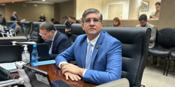 CMM derruba por unanimidade veto a projeto que prevê exame psicológico em profissionais de creches