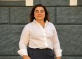 Por transparência e ética, Professora Maria aciona TRE-AM para consultar uso de faculdade como colégio eleitoral