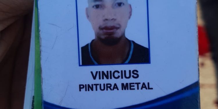 Funcionário da Yamaha passa mal, cai de moto e sofre pancada na cabeça em Manaus